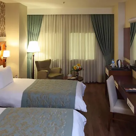 Hotell Senbayrak 4*