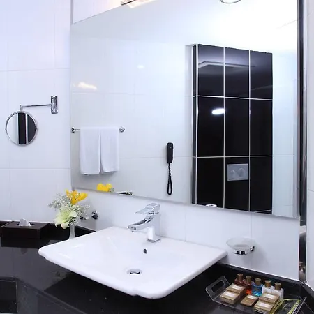 Senbayrak Hotell Adana