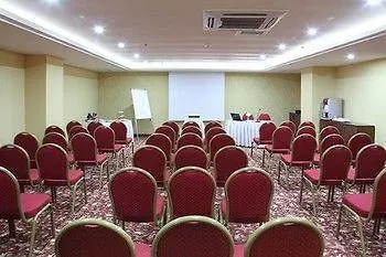 Senbayrak Hotell 4*