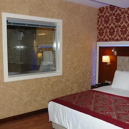 Senbayrak Hotell Adana