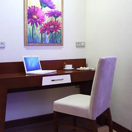 Senbayrak Hotell