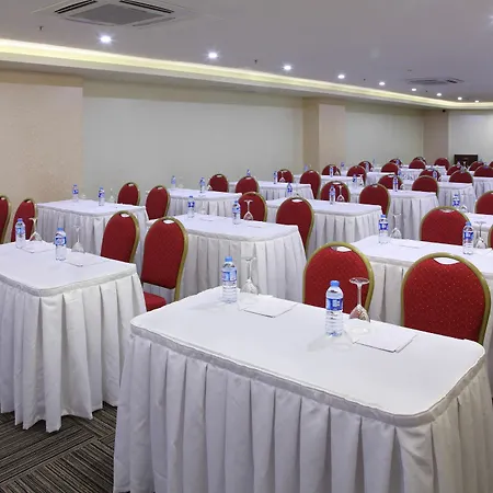 Senbayrak Hotell