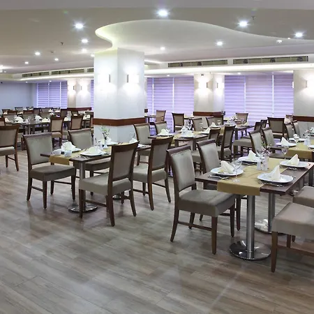 Hotell Senbayrak 4*
