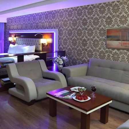 Senbayrak Hotell Adana
